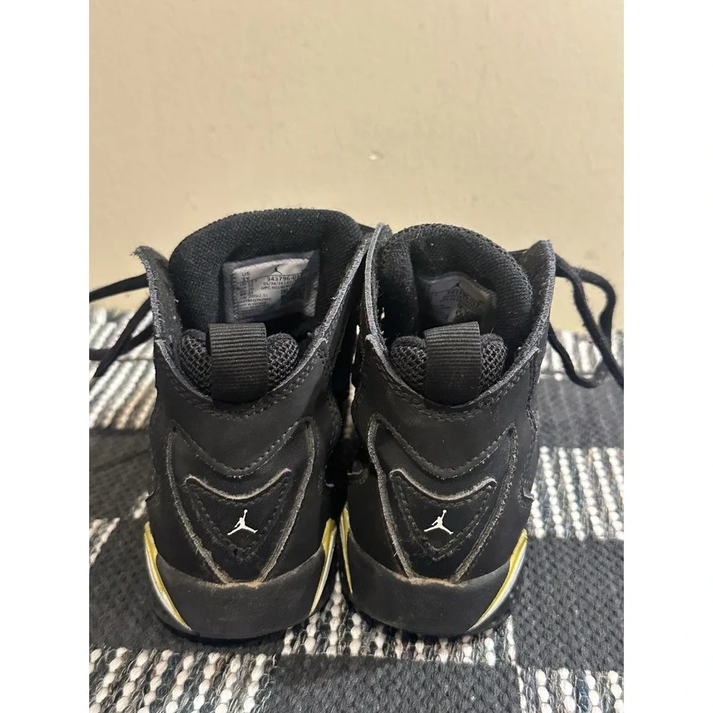 jordan true flight size‎ 1y nike
